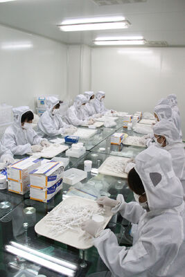 PP Injection Material Nano Chip Pet Dogs Cat 125mm RFID Glass Tag 7mm 1342KHz ISO117845 FDXB Microchip with IP67 Standard