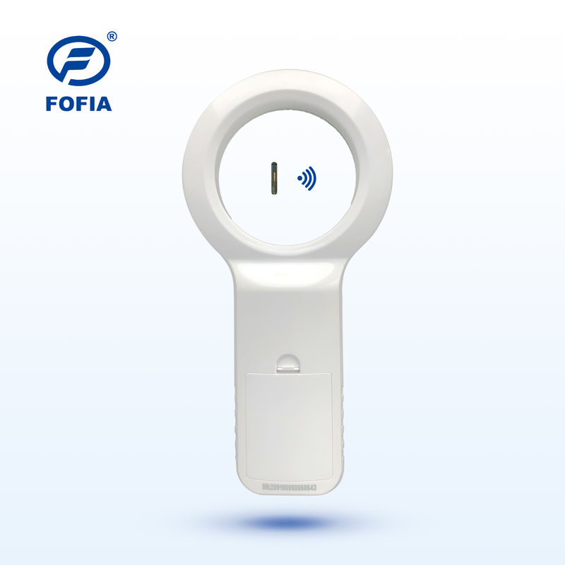 Animal Microchip Scanner PT200 designed to read microchip and temperature information compatible with 1000 data storage 