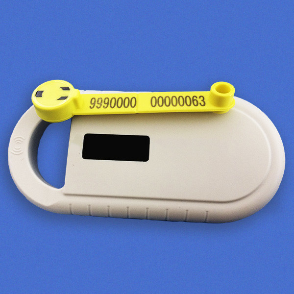 Handle RFID Microchip Scanner For Animals Ear Tags Can Read CE Certificate